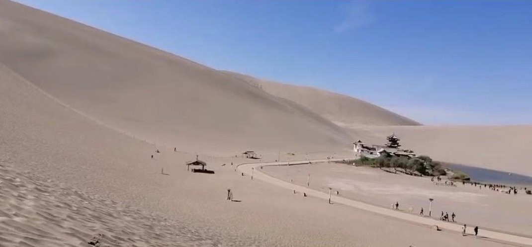 鸣沙山景点图片