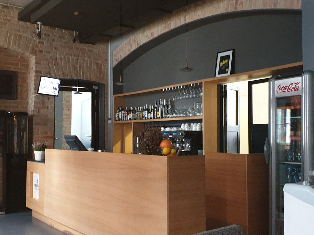 Qbatura Cafe & Hotel主图