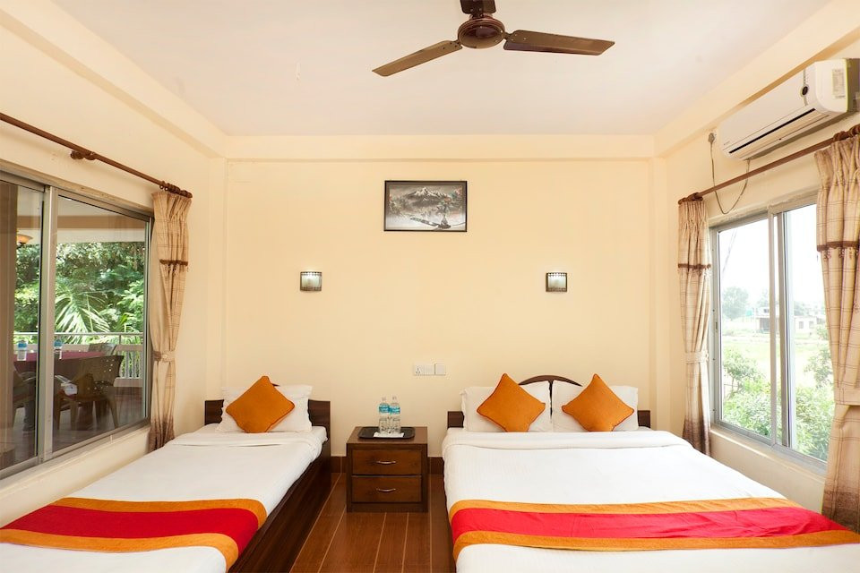 Motherland Resort Sauraha主图