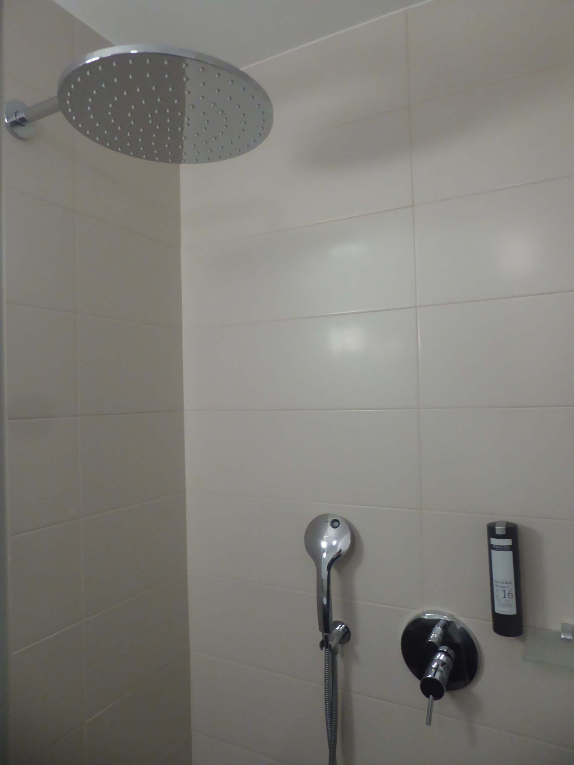 Hotel Weisses Kreuz-portrait