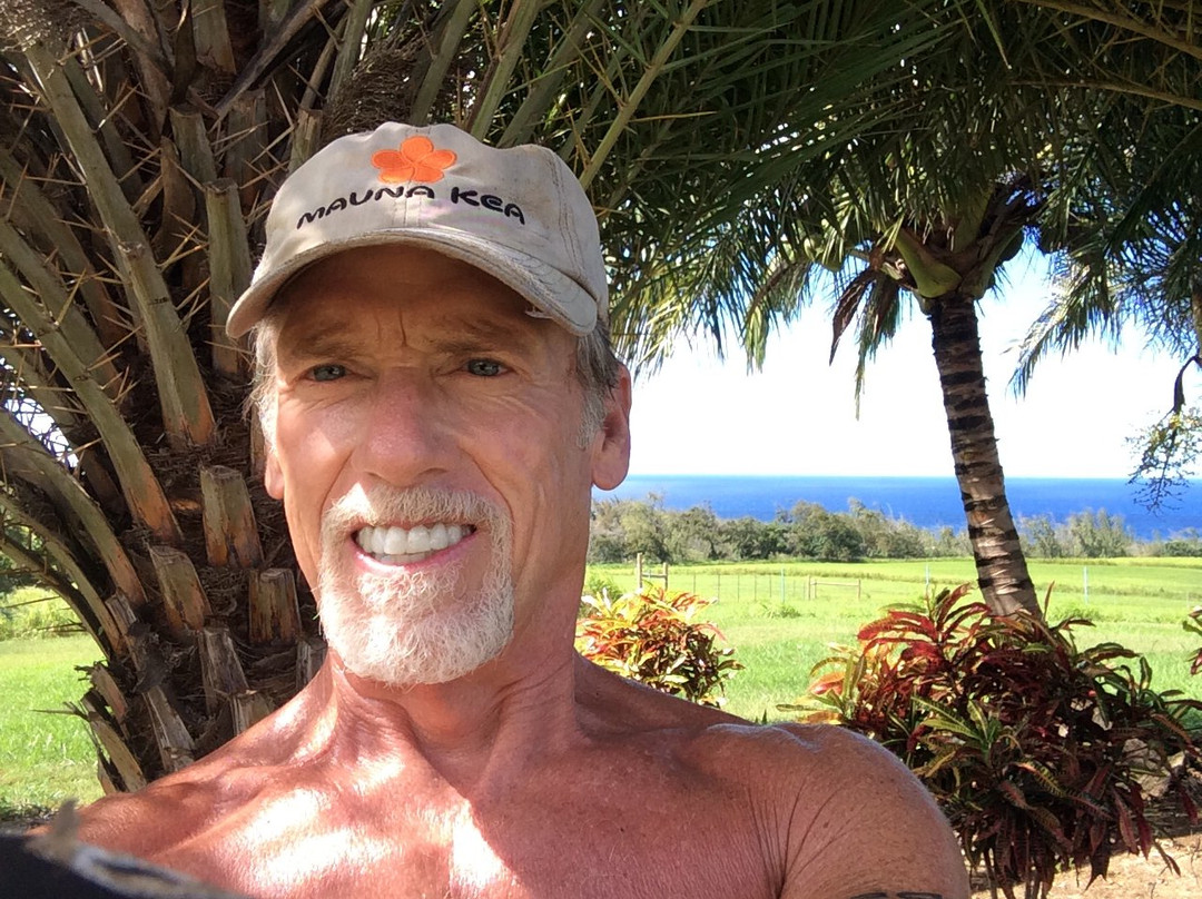 哈威旅游景点-Maya Parish Yoga