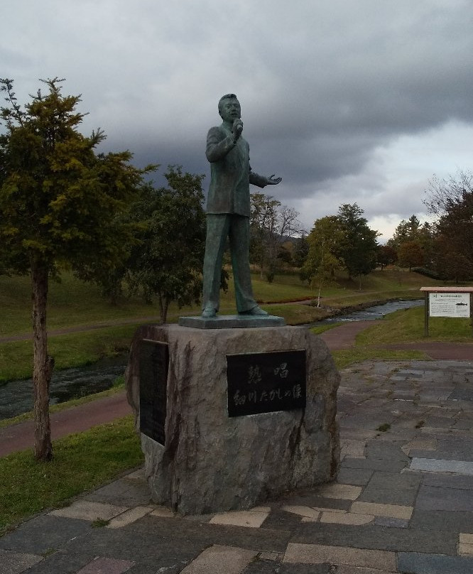 Hosokawa Takashi Memorial Statue景点图片