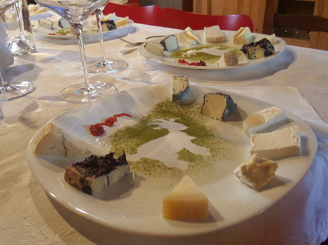 Fattoria Calcabrina-Montepennino必去景点
