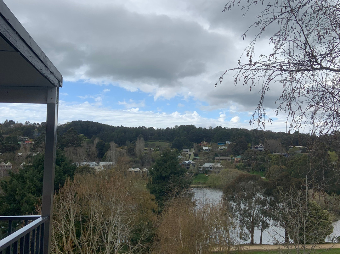 Balconies Lakeside主图