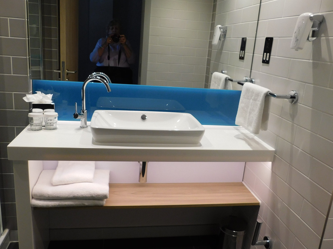 都柏林机场智选假日酒店主图