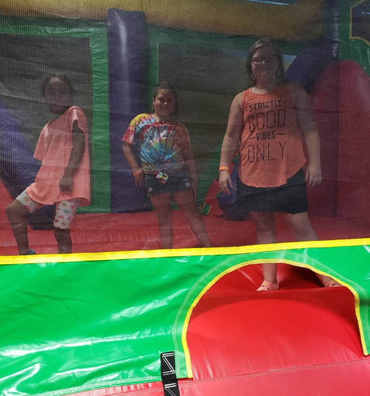 Air Bounce Party & Play-克里夫兰必去景点