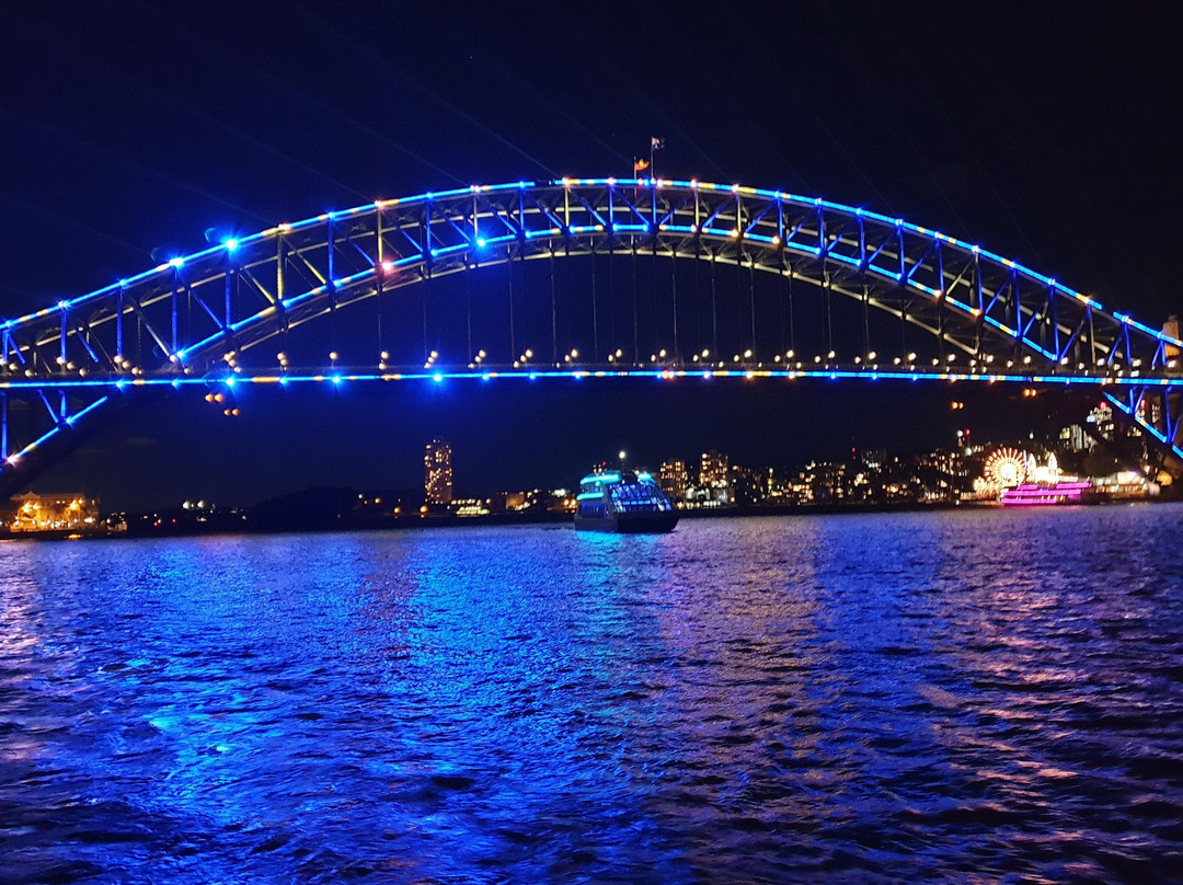 Port Bus-麦克夸利港必去景点
