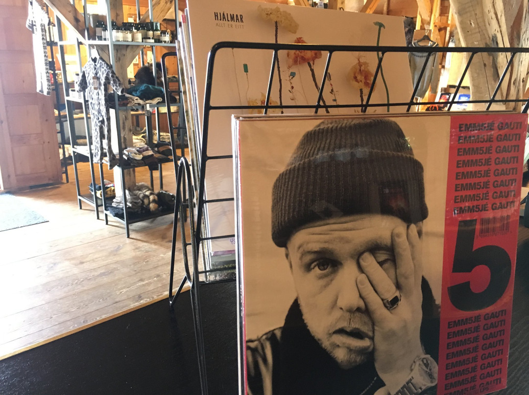 Utgerdin-Olafsvik必去景点