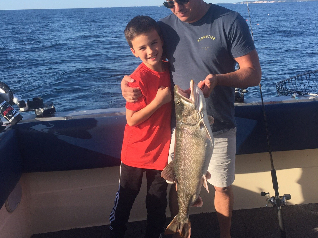 Lie a Lot Charters-拉丁顿必去景点