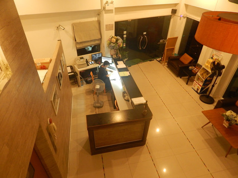 阿特华南蓬酒店主图