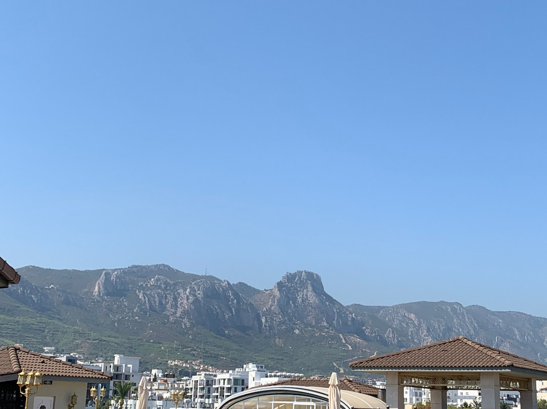 Savoy Hotel Kyrenia主图