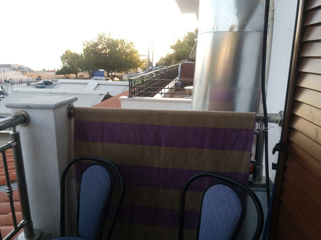 Oasis Deluxe Apartments主图