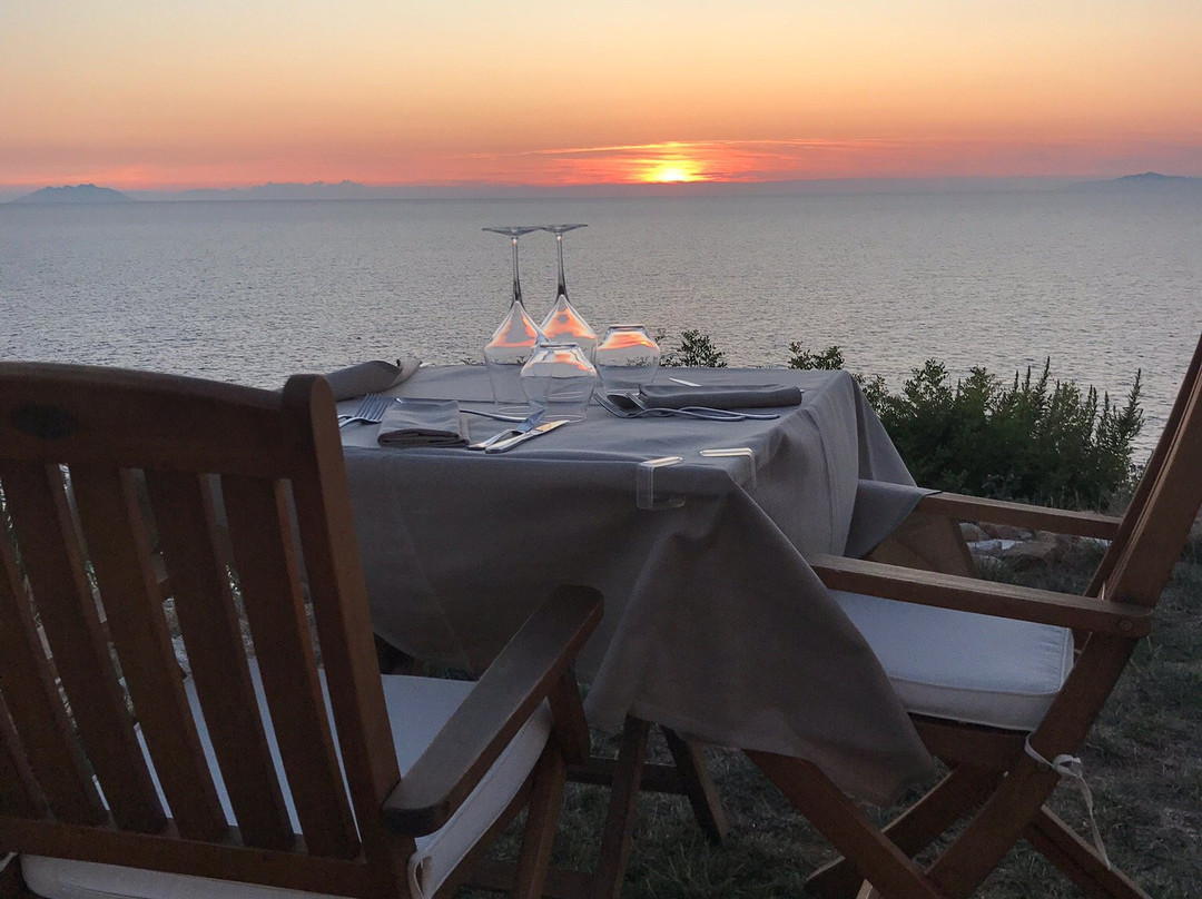 Punta del Fenaio-Isola del Giglio必去景点