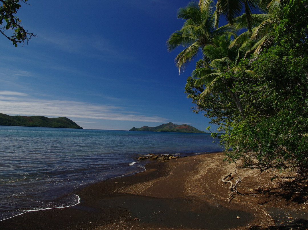 Mwara beach景点图片