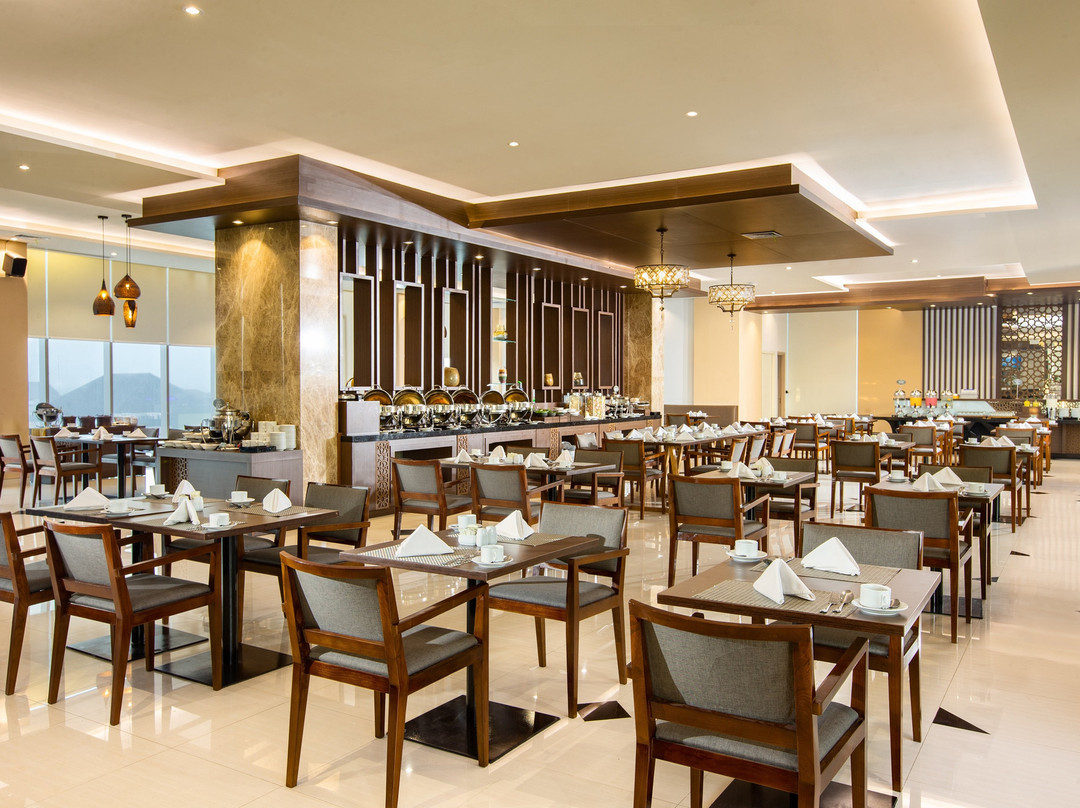 Hotel Santika Gresik主图