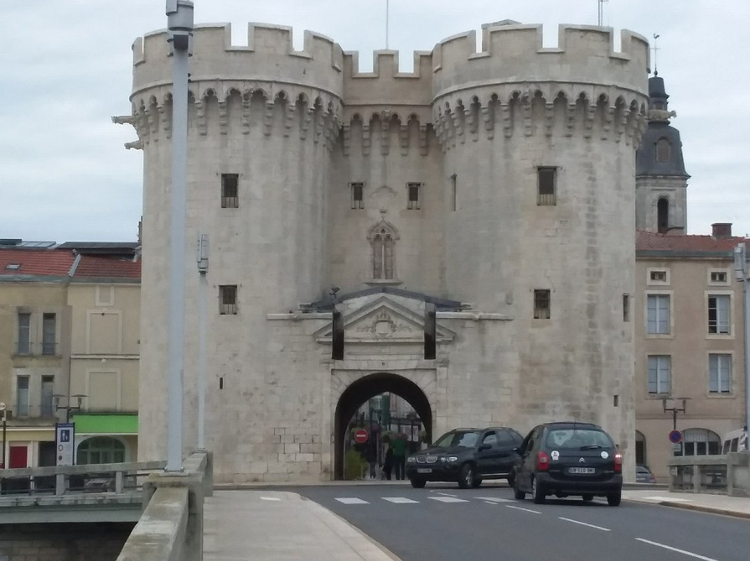Porte Chaussée-凡尔登必去景点