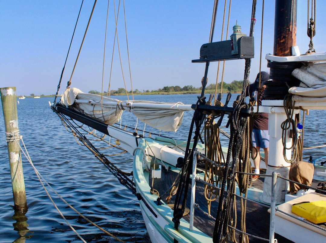 Sail Priscilla-Oakdale必去景点