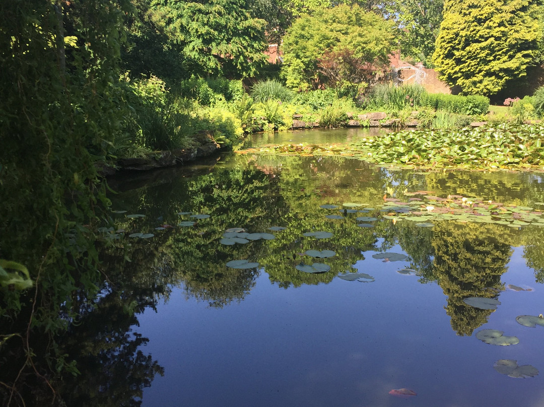Queen Elizabeth II Jubilee Gardens-Bewdley必去景点