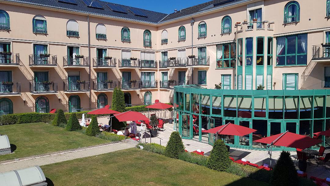 Victor's Residenz Hotel Schloss Berg主图