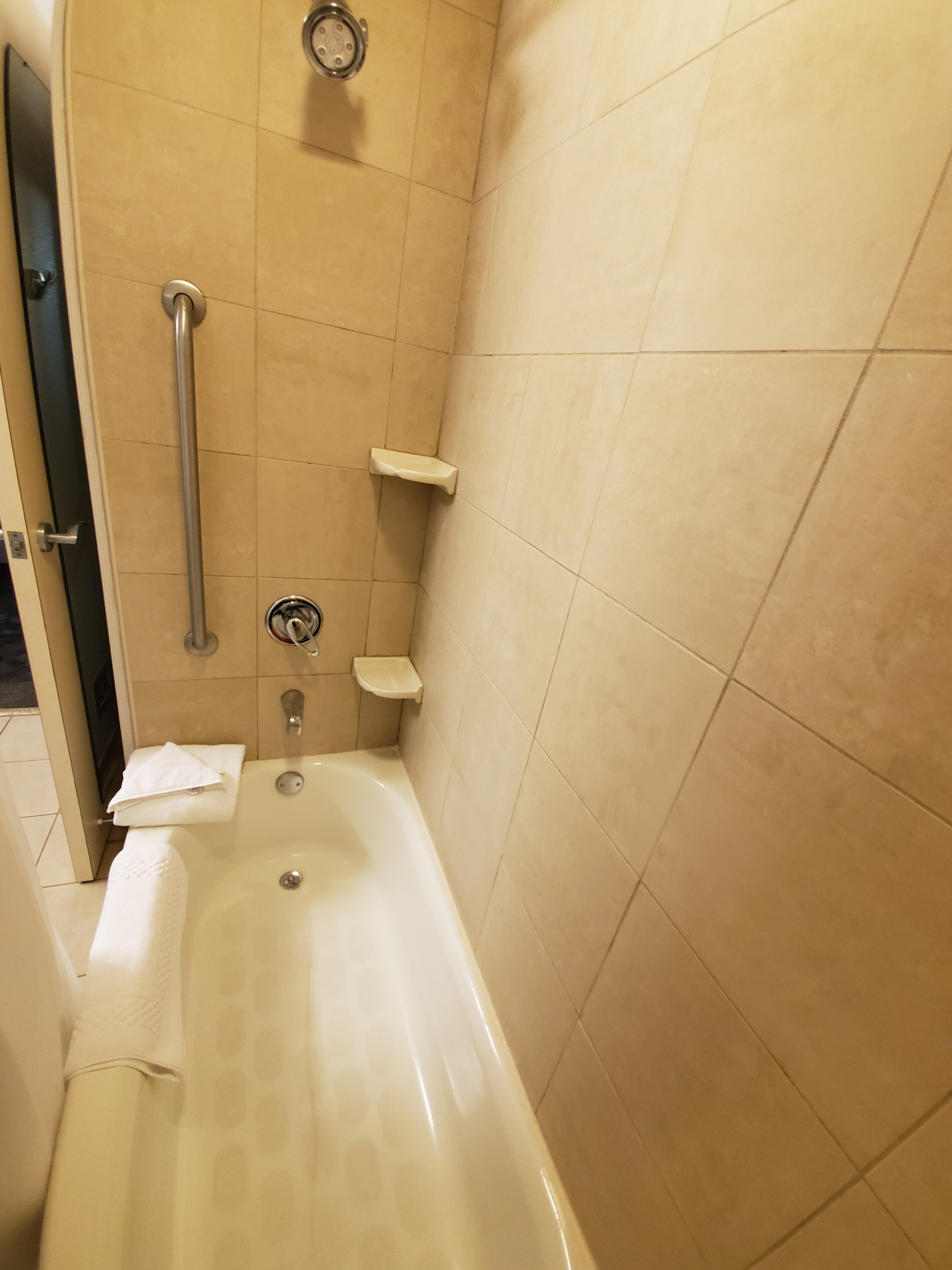 Courtyard by Marriott Dayton-University of Dayton-浴室