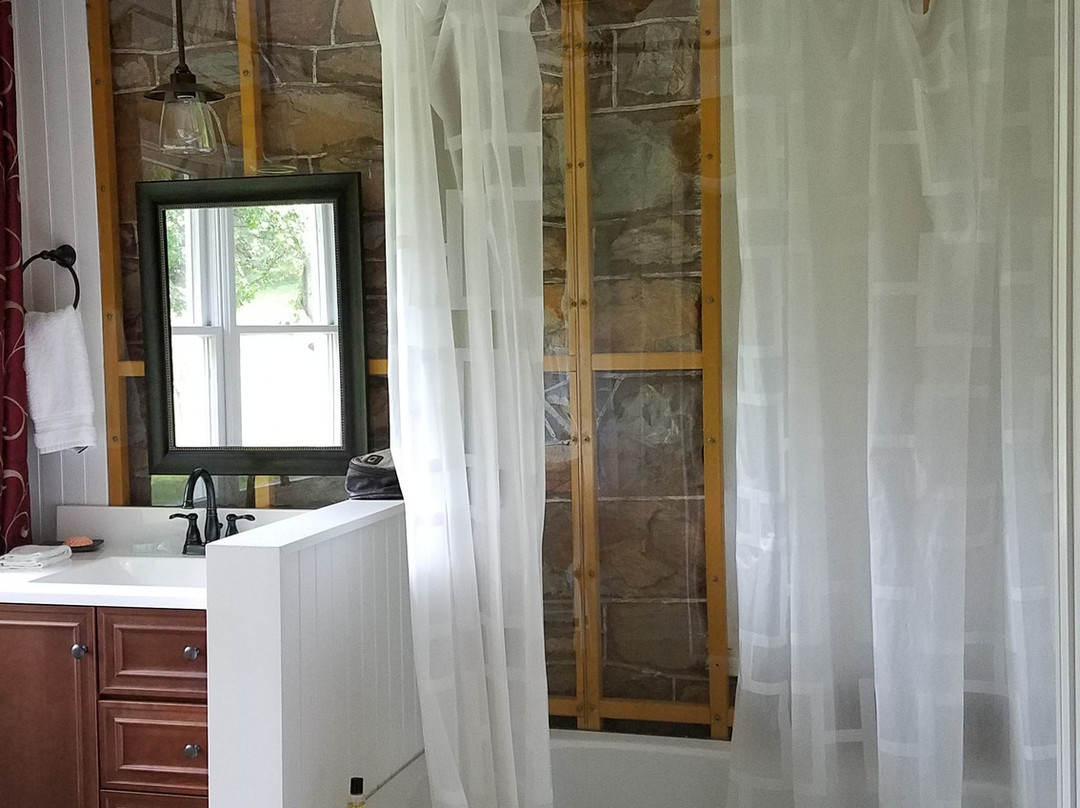 Stone Manor Boutique Inn主图