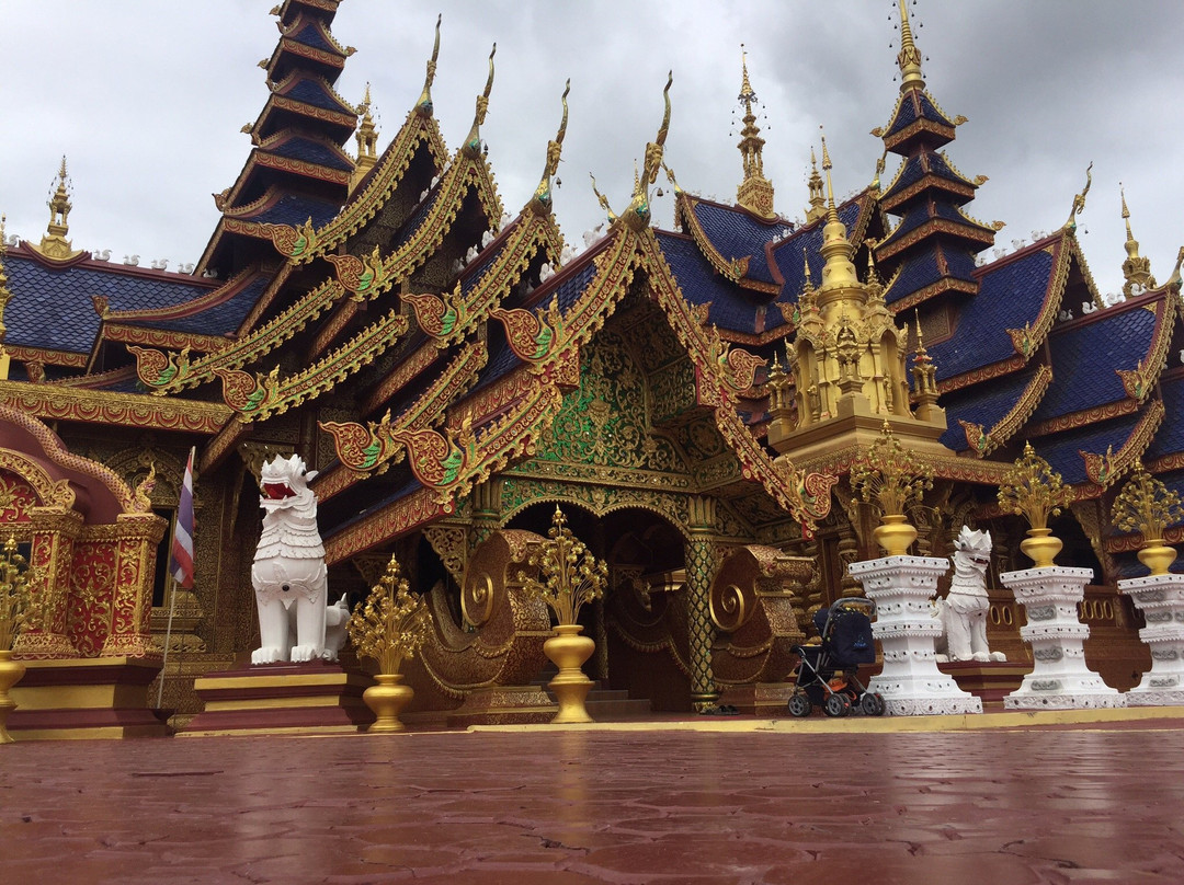 Wat Phiphat Mongkhon景点图片