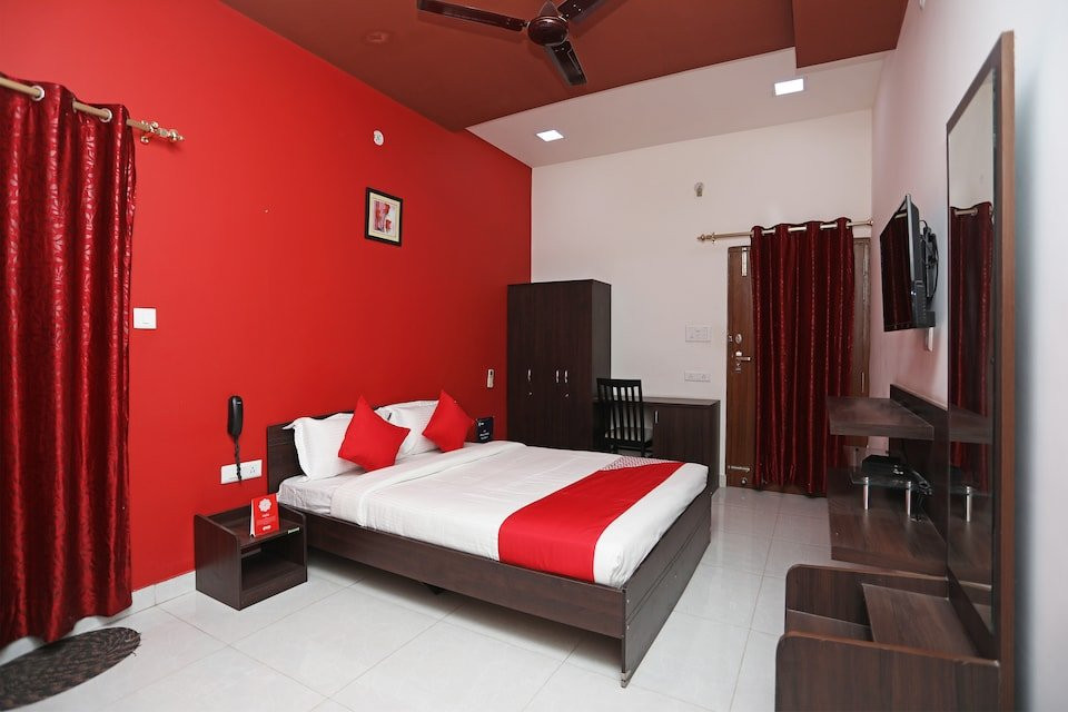 OYO 13493 Hotel Vridhi Inn主图