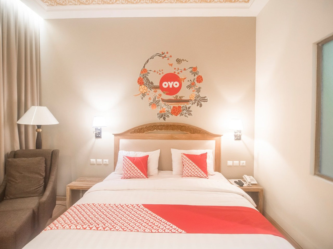 Ndalem Nuriyat主图