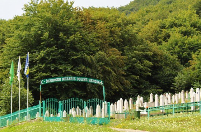 Muslim cemetery-Bihac必去景点