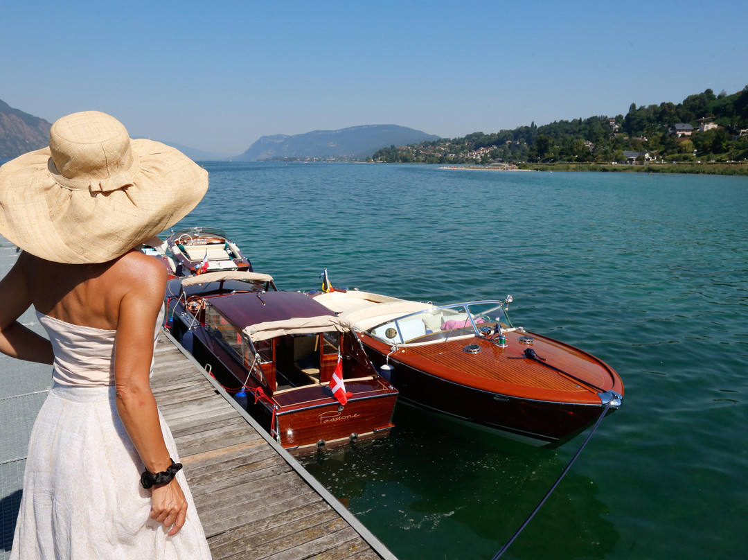Croisières privées LES CANOTIERS DU LAC  / Aix-les-Bains景点图片