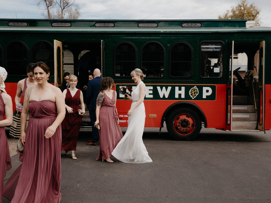 BrewHop Trolley-朗蒙特必去景点