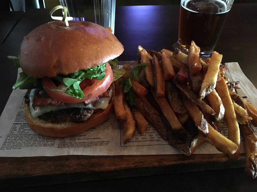 白马市餐馆和美食-Dirty Northern Public House