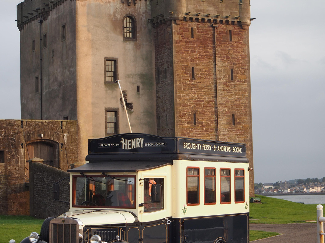 Henry Luxury Vintage Bus Tours-敦提必去景点