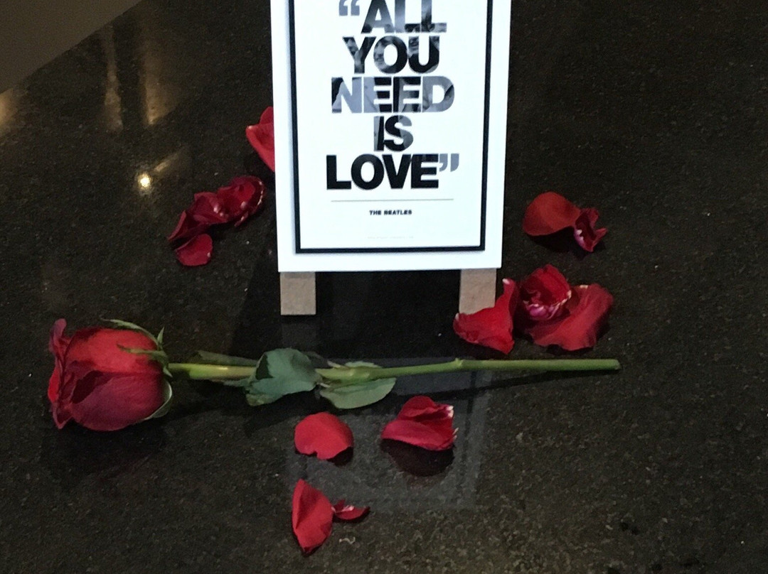 Reloj Vivo Bar-蒙特雷必去景点