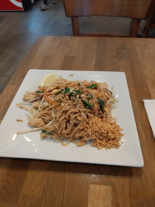 Huddinge餐馆和美食-Mango Sushi & Thai