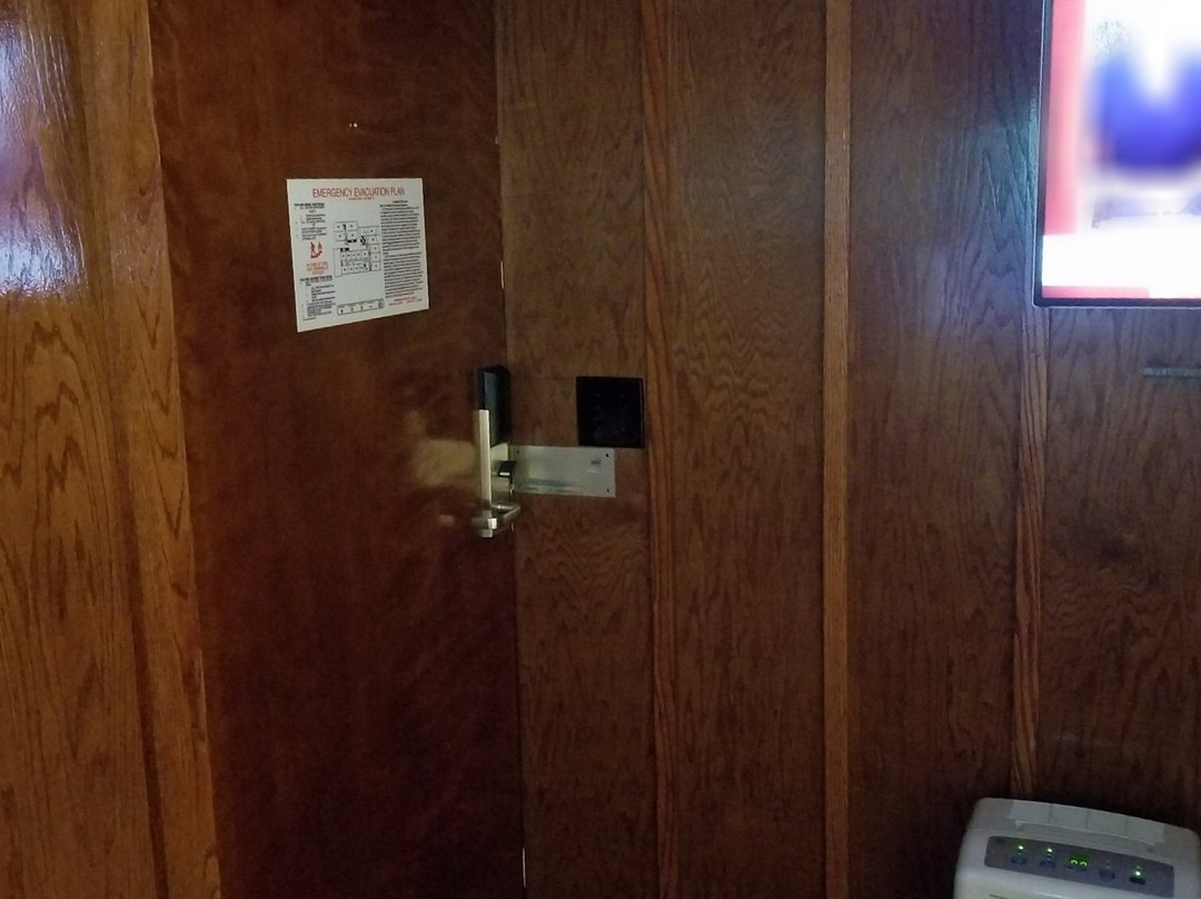 基韦斯特森特傲途格精选酒店主图