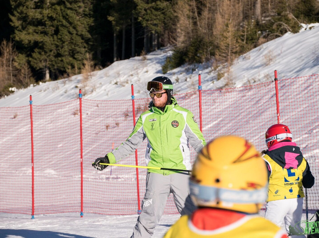 Maestri sci e snowboard Trentino Ski Emotion景点图片