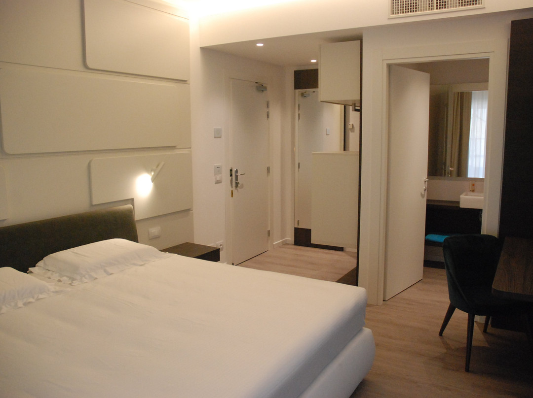 索尔霍酒店主图