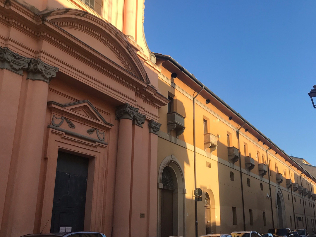 Piratello旅游景点-Chiesa di Santo Stefano delle Clarisse