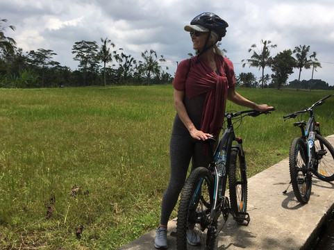 Jewel Indonesia - Day Tours-孟格威必去景点