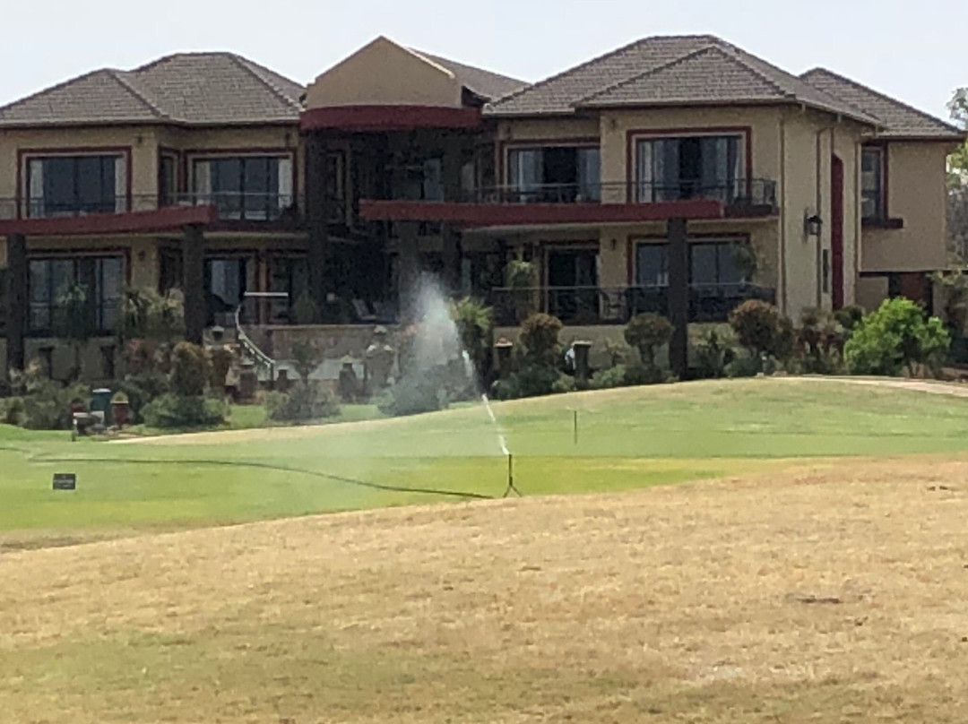 Koro Creek Bushveld Golf Estate-尼斯特鲁姆必去景点