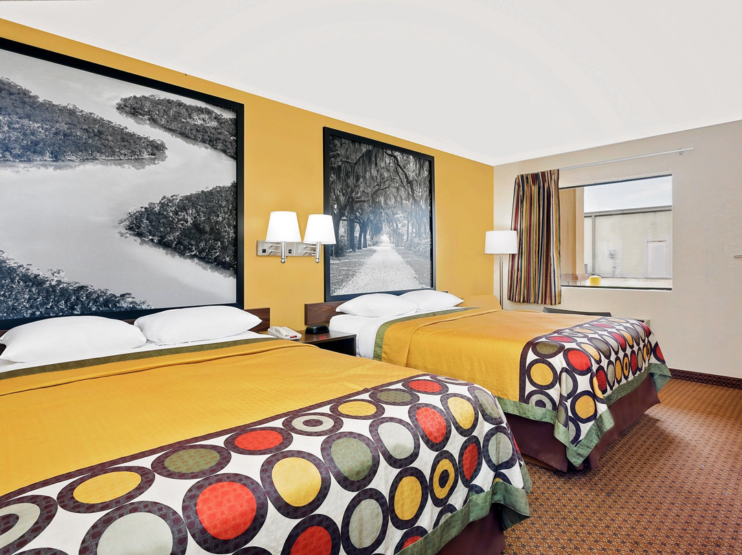 Super 8 by Wyndham Byron/South Macon主图