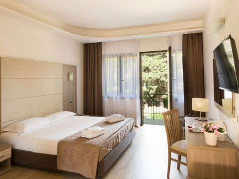 博蒙瑞汽车旅馆主图