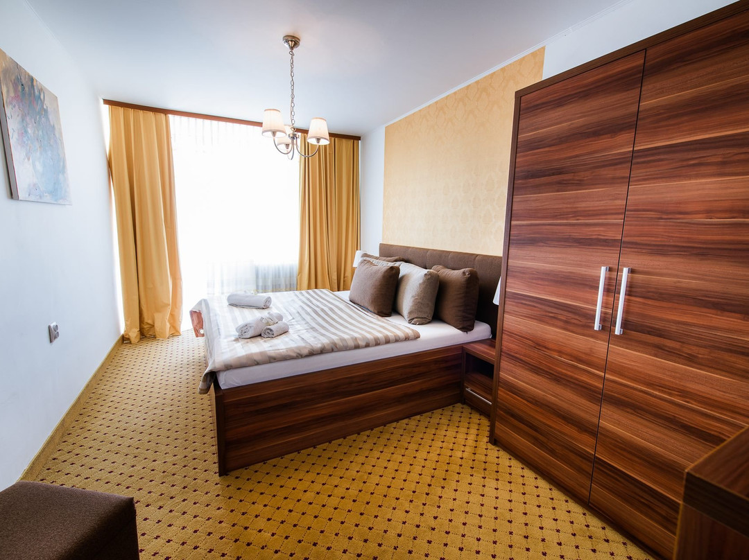 Hotel Merkur主图