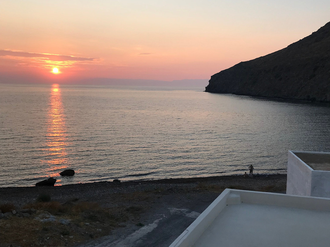 Armyra Hotel