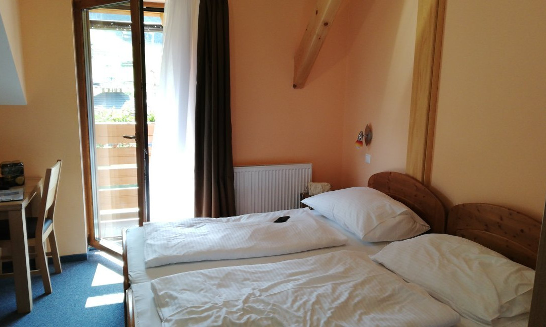 Hotel Kristina主图