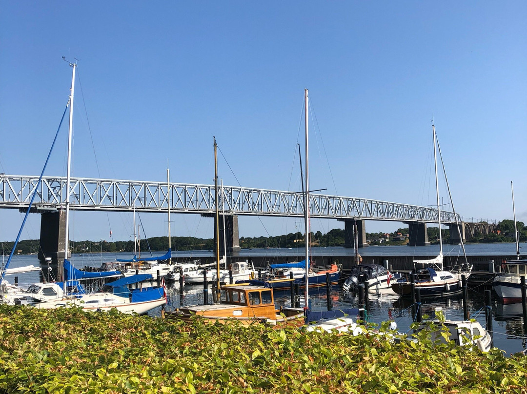 Kongebro Havn-米泽尔法特必去景点