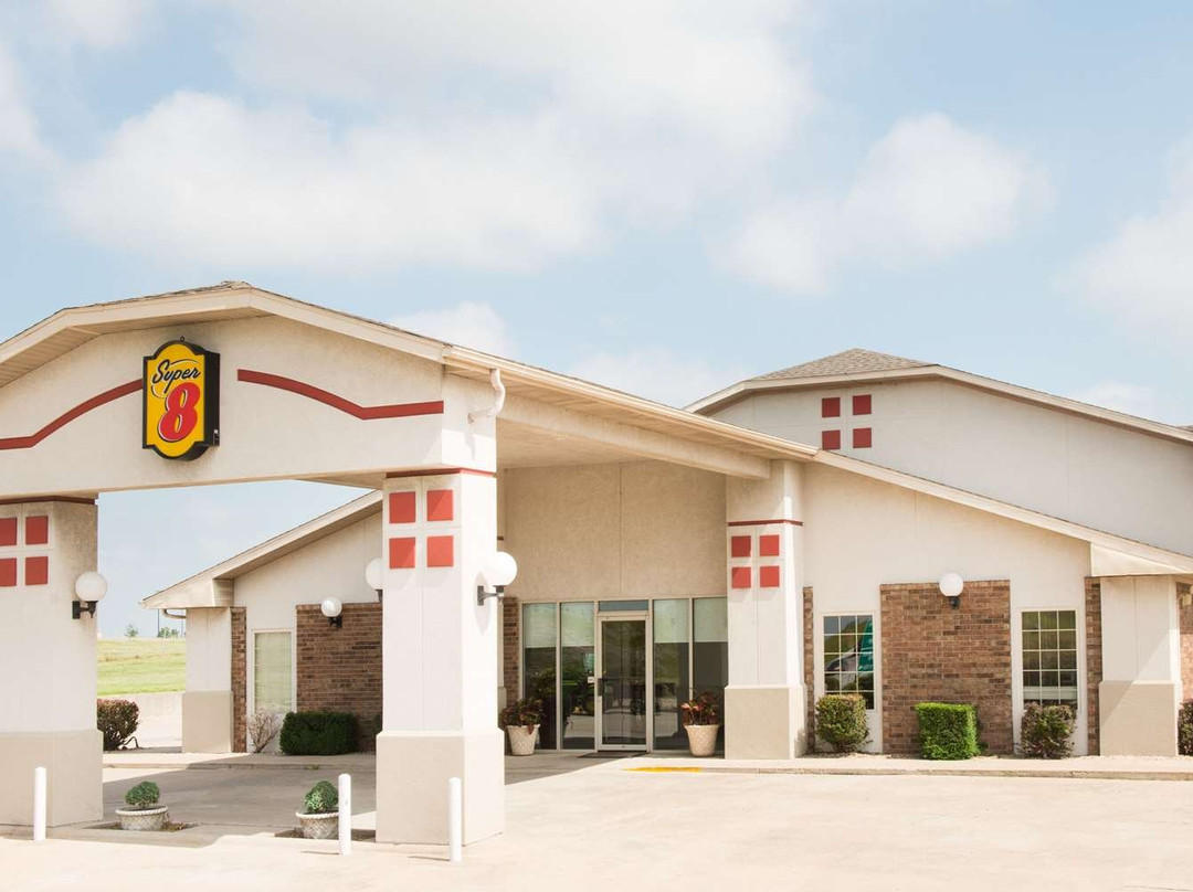 Boarders Inn & Suites by Cobblestone Hotels主图