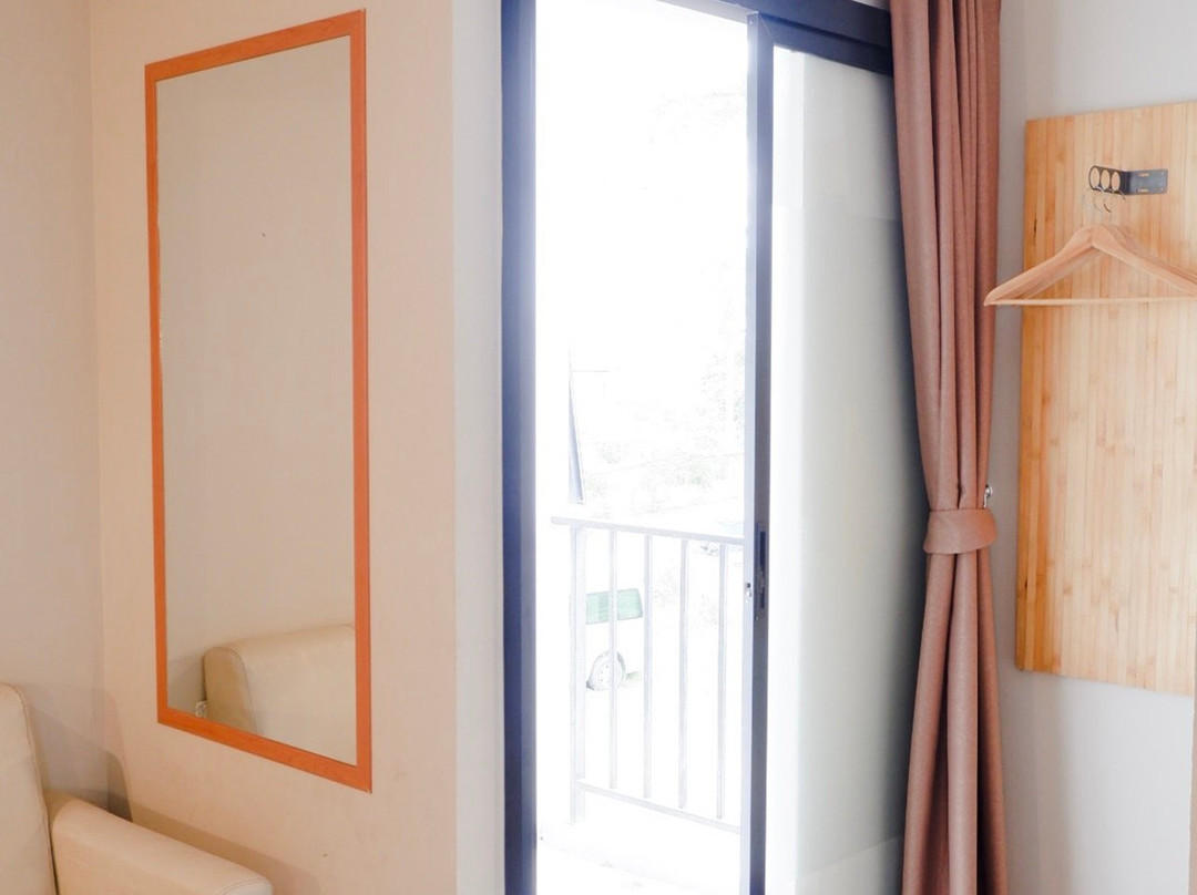 iZEN Plus Budget Hotels and Residences主图