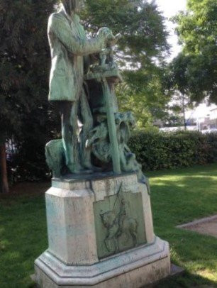Monument Emmanuel Fremiet-巴黎必去景点